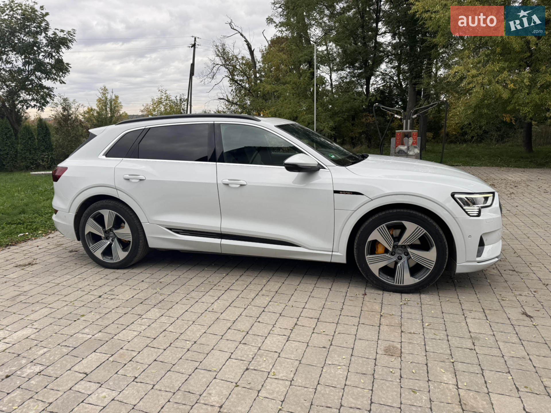 2018 Audi e-tron - мініатюра 16