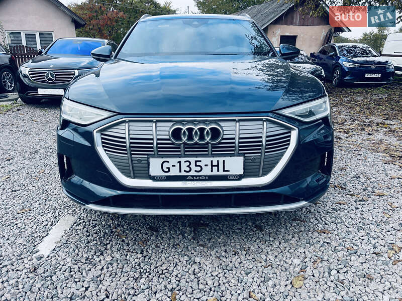 Внедорожник / Кроссовер Audi e-tron 2019 в Бродах фото 3 Внедорожник / Кроссовер Audi e-tron 2019 в Бродах