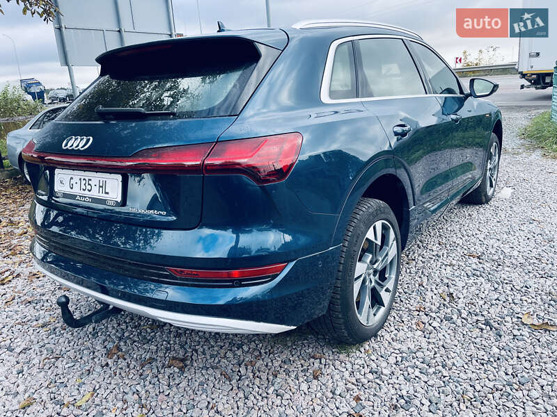 Внедорожник / Кроссовер Audi e-tron 2019 в Бродах фото 4 Внедорожник / Кроссовер Audi e-tron 2019 в Бродах