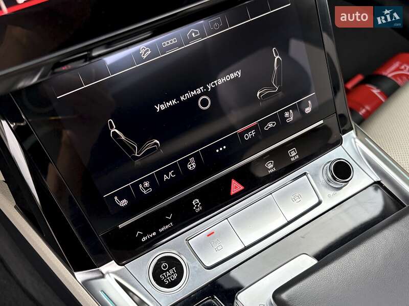 Позашляховик / Кросовер Audi e-tron 2021 в Києві