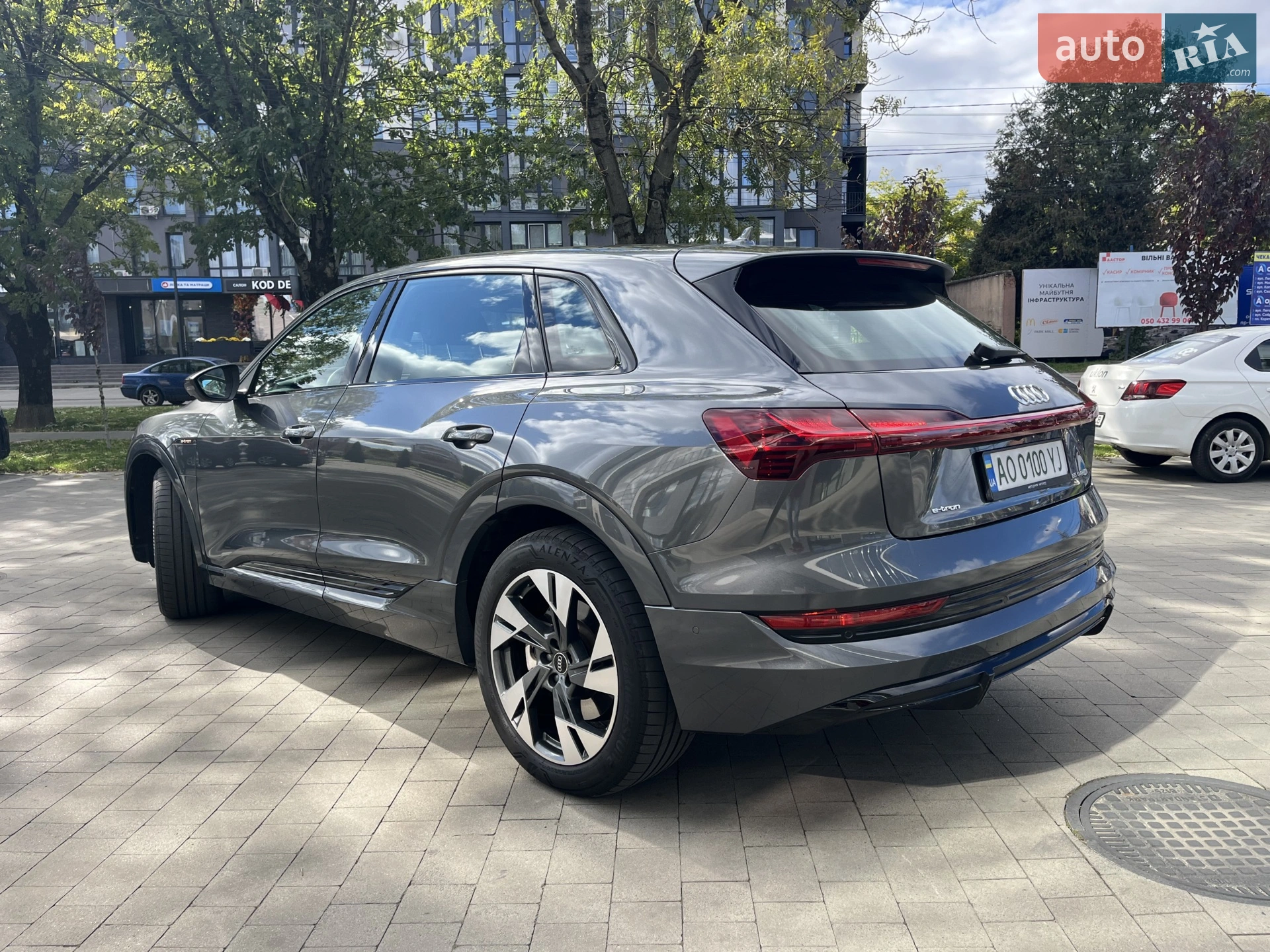 2023 Audi e-tron - мініатюра 3