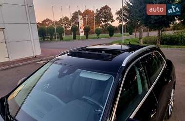 Позашляховик / Кросовер Audi e-tron 2021 в 