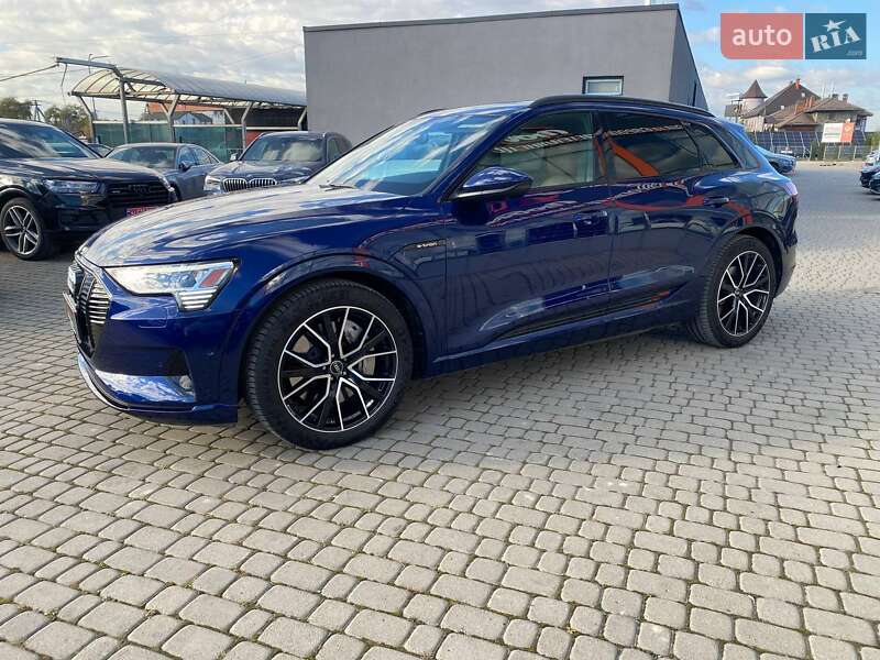 Внедорожник / Кроссовер Audi e-tron 2022 в Львове фото 4 Внедорожник / Кроссовер Audi e-tron 2022 в Львове