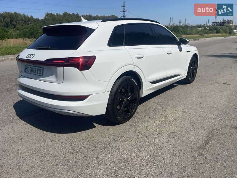 Внедорожник / Кроссовер Audi e-tron 2019 в Львове фото 6 Внедорожник / Кроссовер Audi e-tron 2019 в Львове