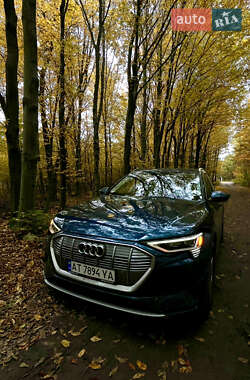 Позашляховик / Кросовер Audi e-tron 2019 в Івано-Франківську