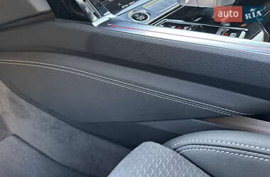 Позашляховик / Кросовер Audi e-tron 2022 в  фото 56 Позашляховик / Кросовер Audi e-tron 2022 в