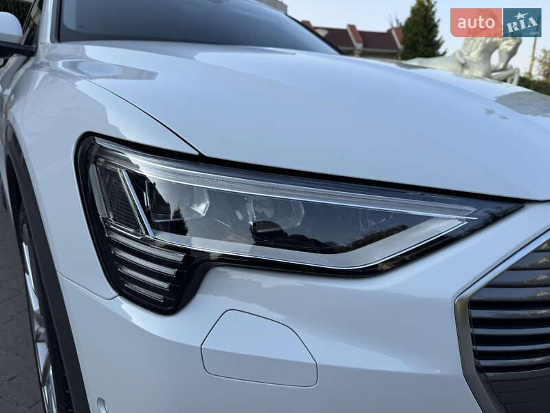 Внедорожник / Кроссовер Audi e-tron 2023 в Хмельницком фото 43 Внедорожник / Кроссовер Audi e-tron 2023 в Хмельницком