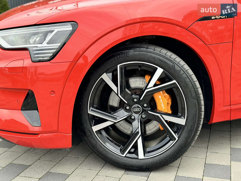 Позашляховик / Кросовер Audi e-tron 2022 в Львові фото 21 Позашляховик / Кросовер Audi e-tron 2022 в Львові