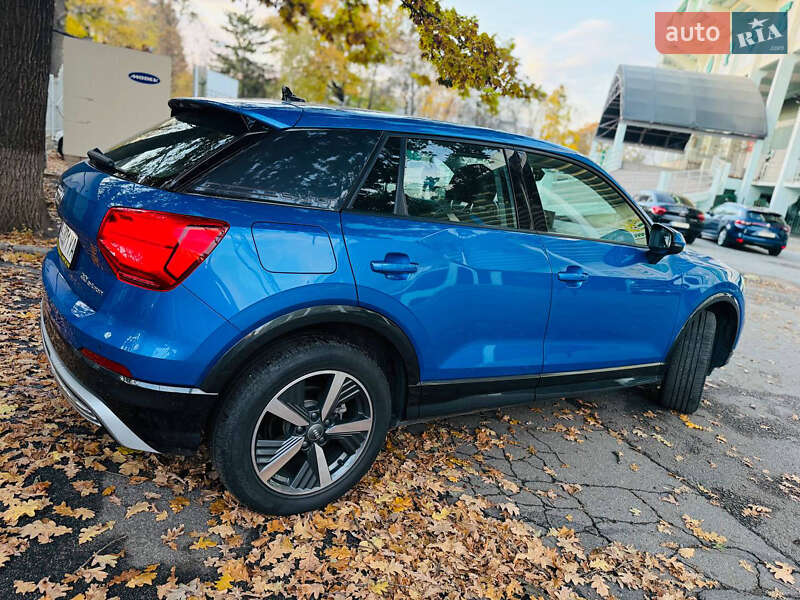 Позашляховик / Кросовер Audi e-tron 2021 в Полтаві