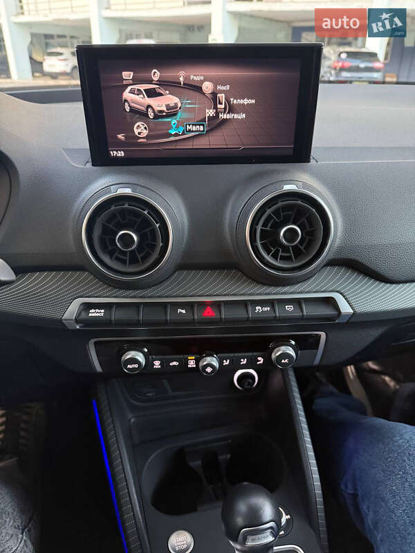 Позашляховик / Кросовер Audi e-tron 2021 в Полтаві