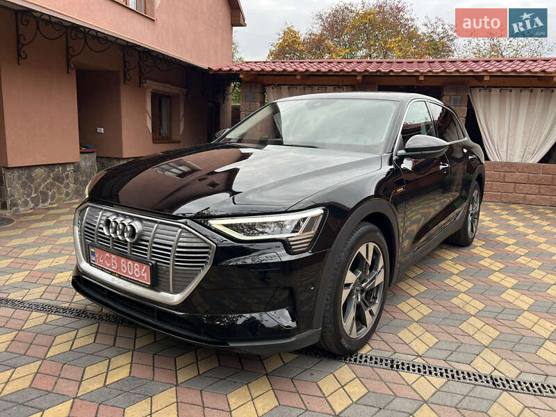 Внедорожник / Кроссовер Audi e-tron 2022 в Мукачево фото 15 Внедорожник / Кроссовер Audi e-tron 2022 в Мукачево