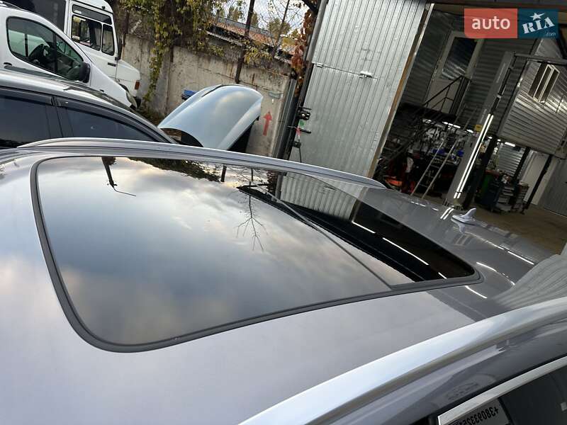 Позашляховик / Кросовер Audi e-tron 2019 в Києві фото 15 Позашляховик / Кросовер Audi e-tron 2019 в Києві