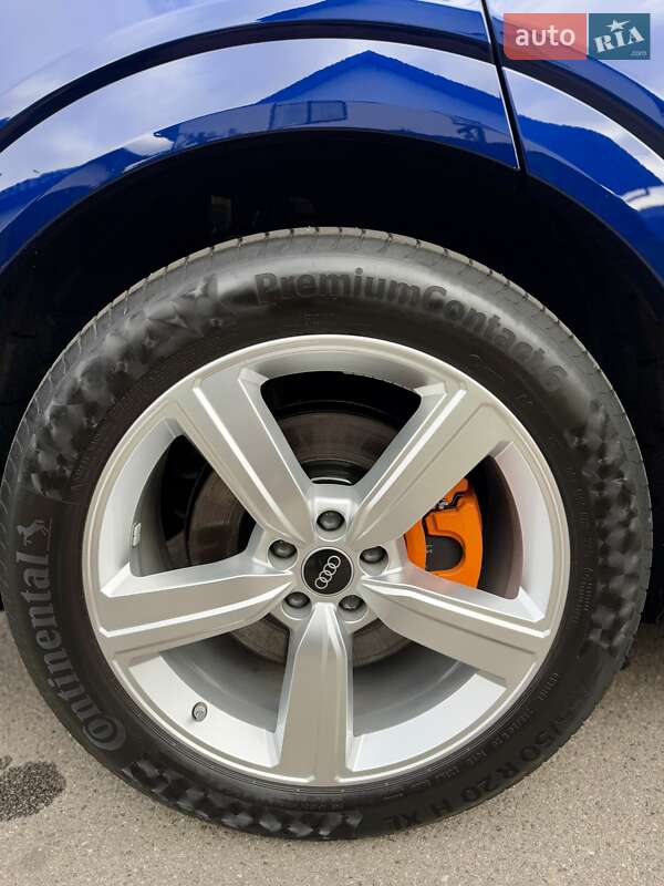 Внедорожник / Кроссовер Audi e-tron 2022 в Киеве фото 47 Внедорожник / Кроссовер Audi e-tron 2022 в Киеве