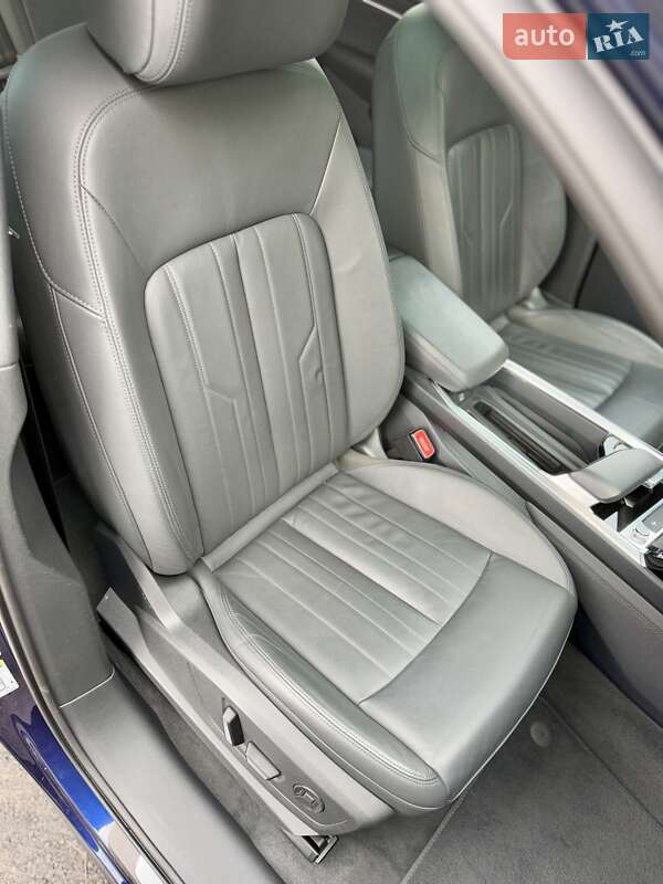 Внедорожник / Кроссовер Audi e-tron 2022 в Киеве фото 72 Внедорожник / Кроссовер Audi e-tron 2022 в Киеве