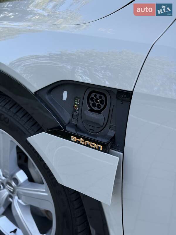 Позашляховик / Кросовер Audi e-tron 2020 в Луцьку фото 7 Позашляховик / Кросовер Audi e-tron 2020 в Луцьку