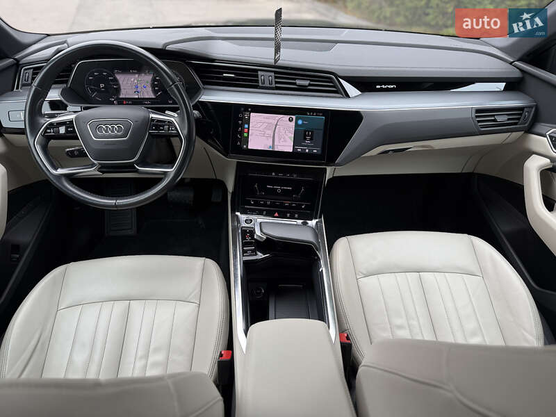 Внедорожник / Кроссовер Audi e-tron 2021 в Тернополе