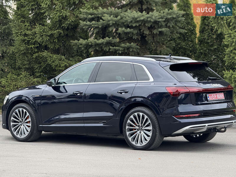 Внедорожник / Кроссовер Audi e-tron 2021 в Тернополе