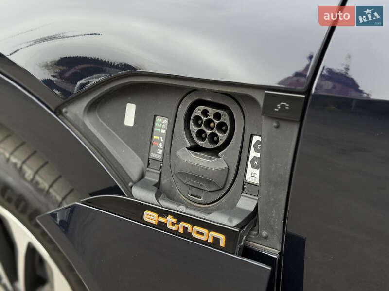 Внедорожник / Кроссовер Audi e-tron 2021 в Тернополе