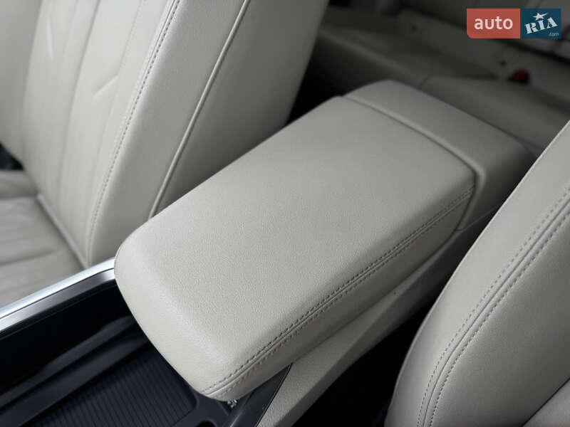 Позашляховик / Кросовер Audi e-tron 2020 в Житомирі фото 43 Позашляховик / Кросовер Audi e-tron 2020 в Житомирі