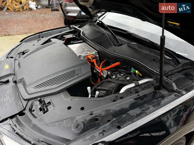 Позашляховик / Кросовер Audi e-tron 2020 в Житомирі фото 71 Позашляховик / Кросовер Audi e-tron 2020 в Житомирі