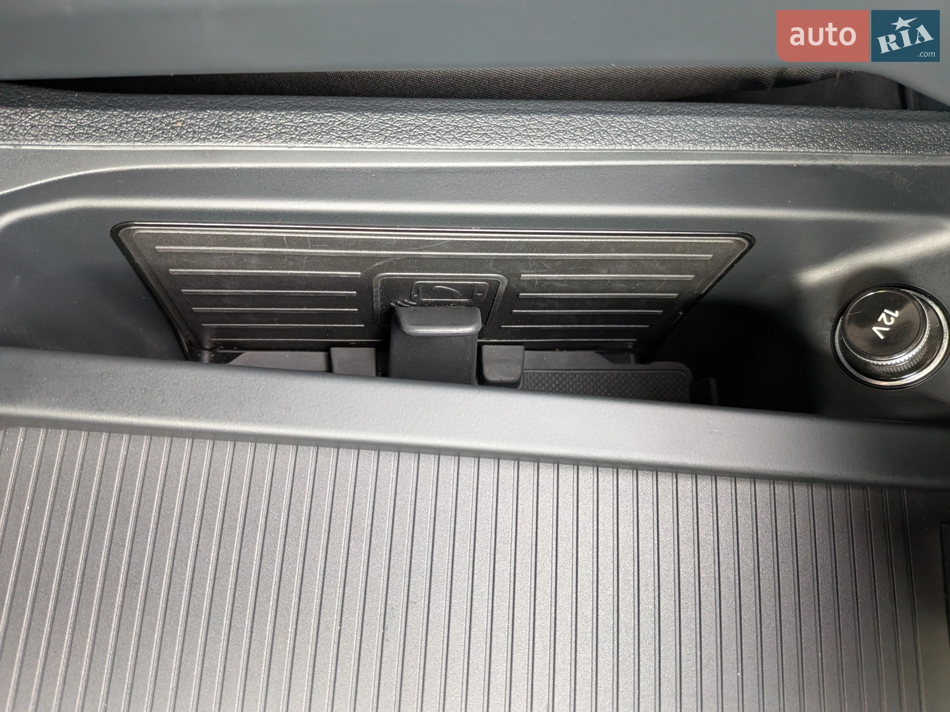 2021 Audi e-tron - мініатюра 42