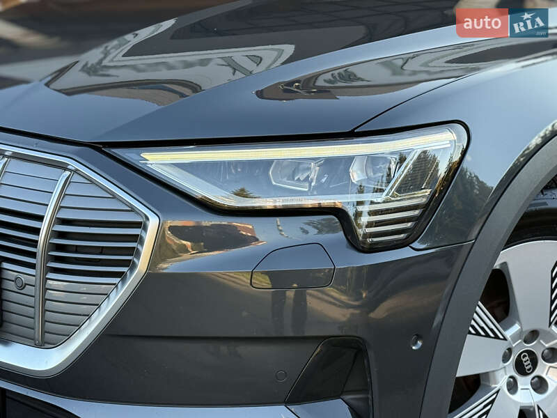 Внедорожник / Кроссовер Audi e-tron 2021 в Тернополе