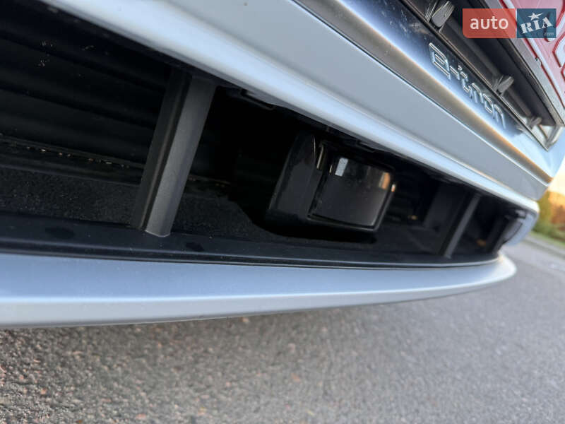 Позашляховик / Кросовер Audi e-tron 2020 в Львові фото 10 Позашляховик / Кросовер Audi e-tron 2020 в Львові