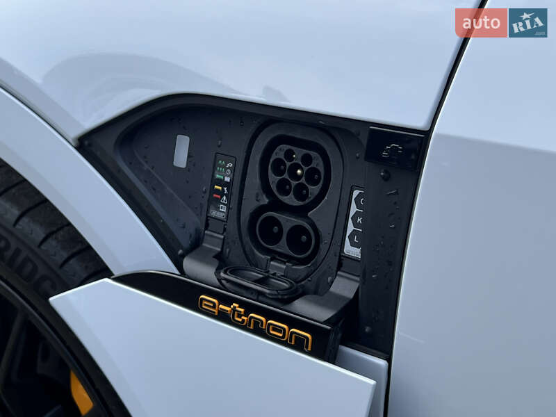 Позашляховик / Кросовер Audi e-tron 2022 в Луцьку фото 87 Позашляховик / Кросовер Audi e-tron 2022 в Луцьку