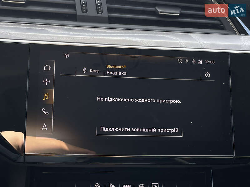 Позашляховик / Кросовер Audi e-tron 2022 в Луцьку