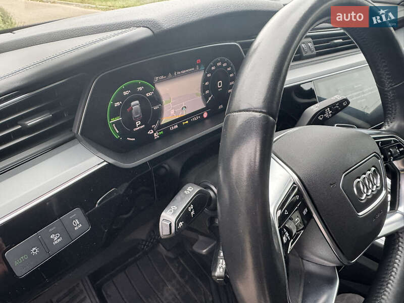 Позашляховик / Кросовер Audi e-tron 2019 в Одесі