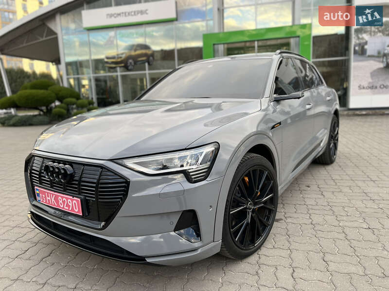 Позашляховик / Кросовер Audi e-tron 2020 в Києві