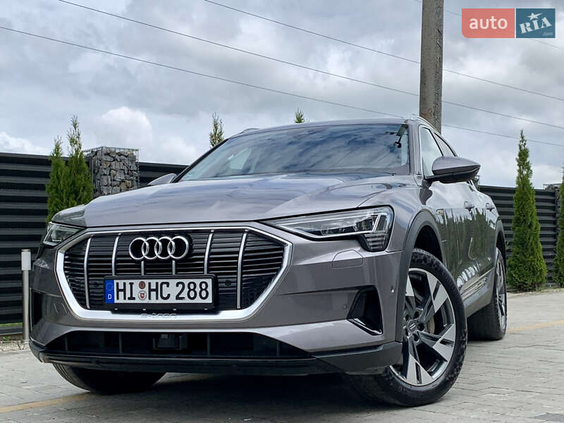 Audi e-tron 2019