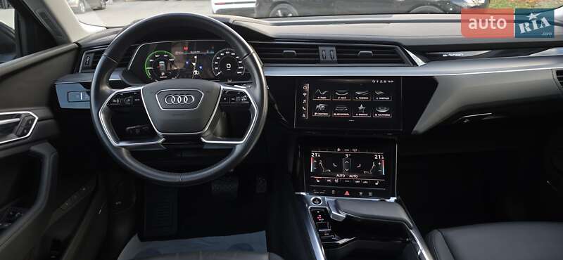 Внедорожник / Кроссовер Audi e-tron 2021 в Тернополе фото 48 Внедорожник / Кроссовер Audi e-tron 2021 в Тернополе