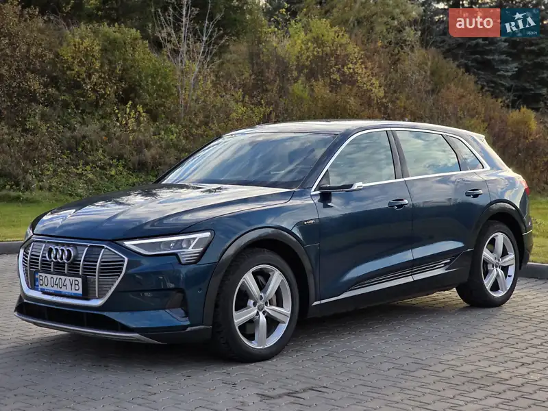 Audi e-tron 2019