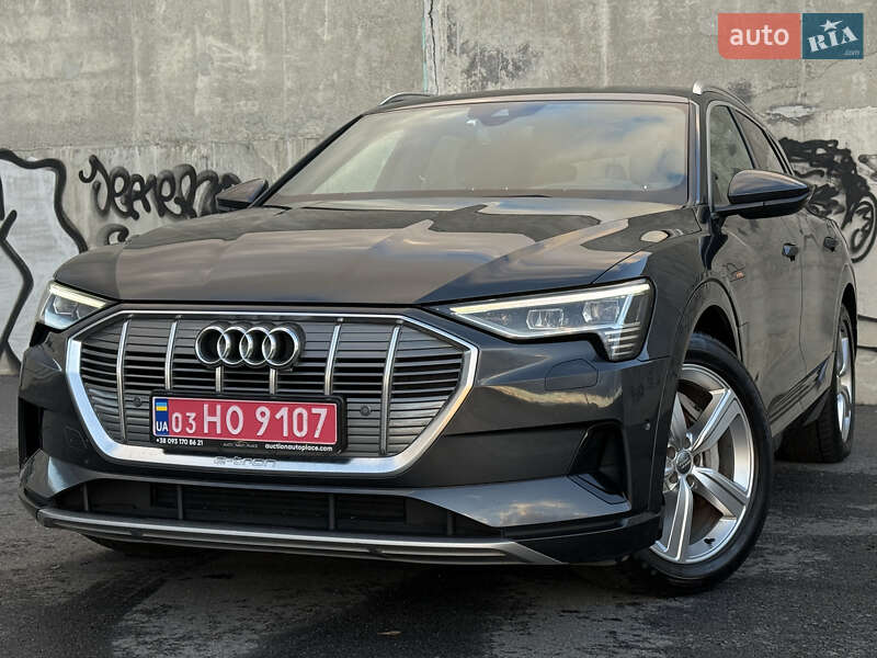 Позашляховик / Кросовер Audi e-tron 2020 в Львові фото 6 Позашляховик / Кросовер Audi e-tron 2020 в Львові