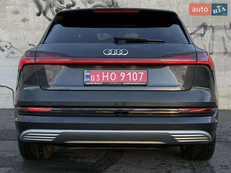 Позашляховик / Кросовер Audi e-tron 2020 в Львові фото 20 Позашляховик / Кросовер Audi e-tron 2020 в Львові