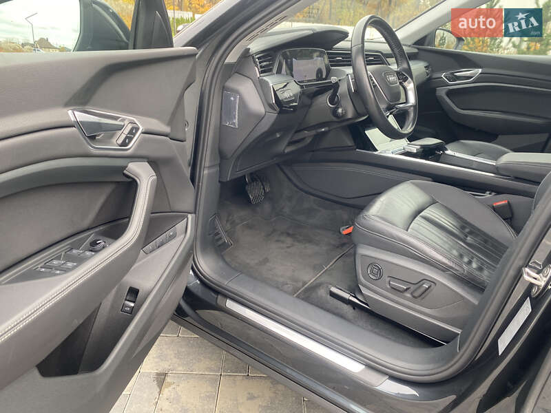 Внедорожник / Кроссовер Audi e-tron 2020 в Луцке