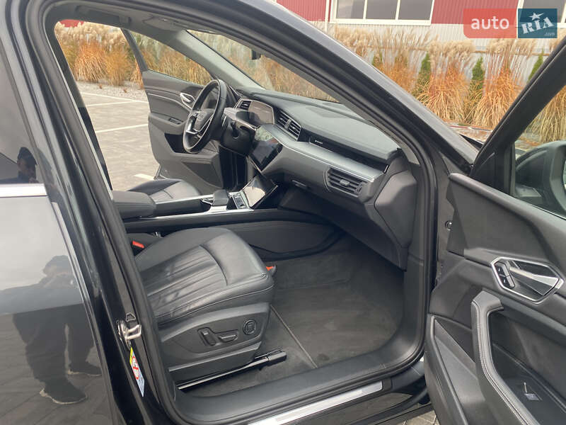 Внедорожник / Кроссовер Audi e-tron 2020 в Луцке