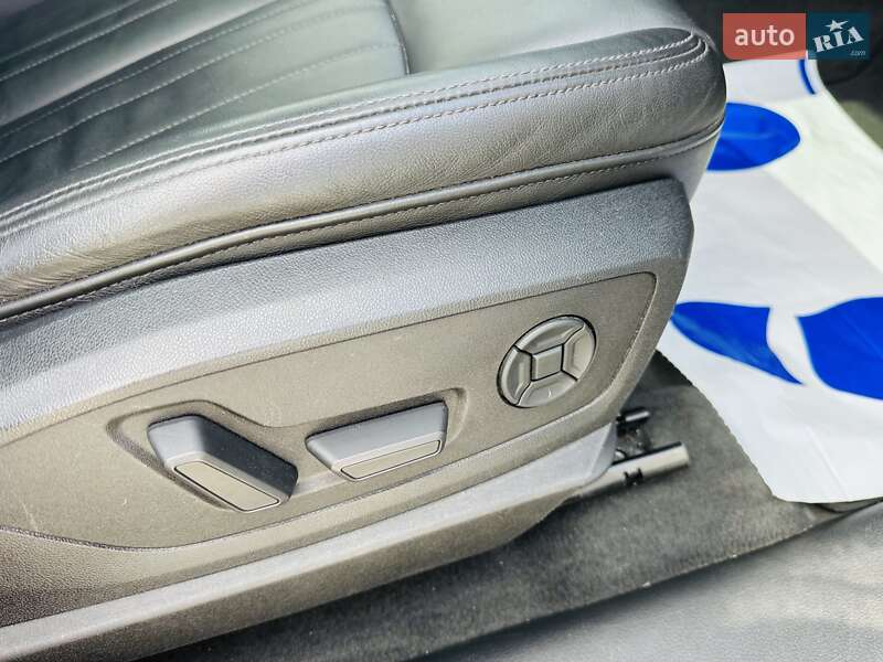 Внедорожник / Кроссовер Audi e-tron 2019 в Тернополе