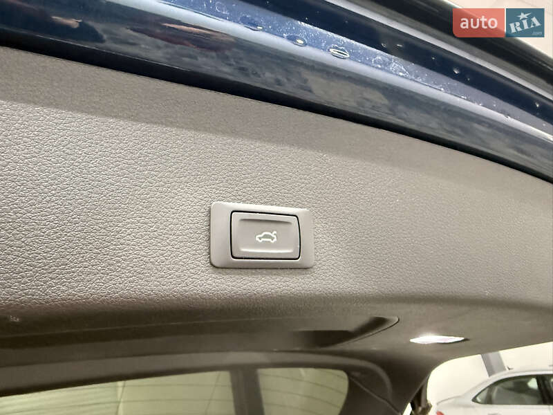 Позашляховик / Кросовер Audi e-tron 2019 в Одесі