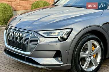 Внедорожник / Кроссовер Audi e-tron 2019 в Ровно