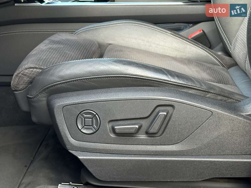 Позашляховик / Кросовер Audi e-tron 2019 в Рівному