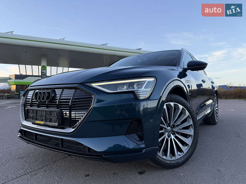 Позашляховик / Кросовер Audi e-tron 2020 в Львові фото 16 Позашляховик / Кросовер Audi e-tron 2020 в Львові