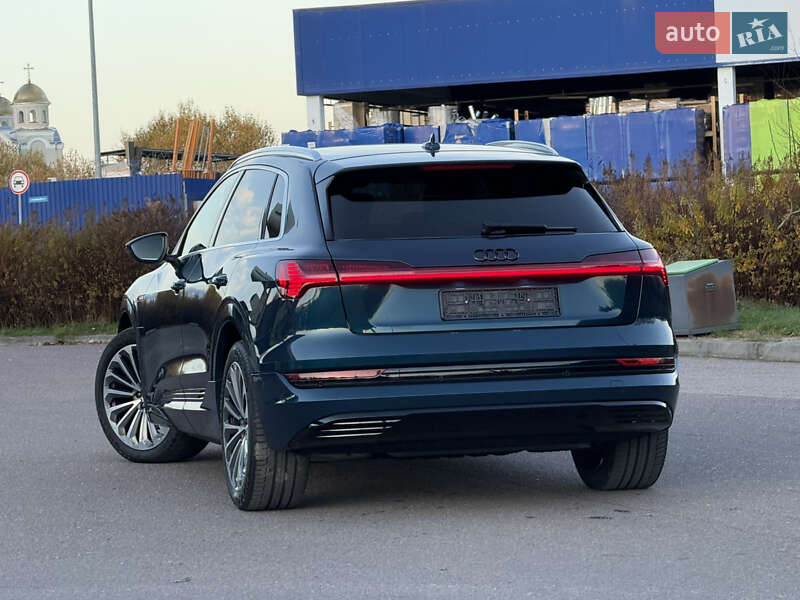 Позашляховик / Кросовер Audi e-tron 2020 в Львові фото 23 Позашляховик / Кросовер Audi e-tron 2020 в Львові
