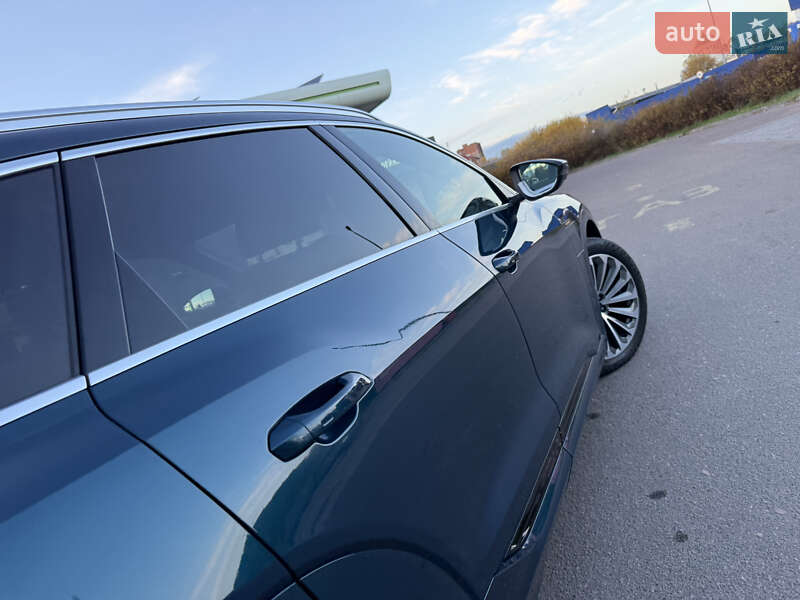 Позашляховик / Кросовер Audi e-tron 2020 в Львові фото 38 Позашляховик / Кросовер Audi e-tron 2020 в Львові
