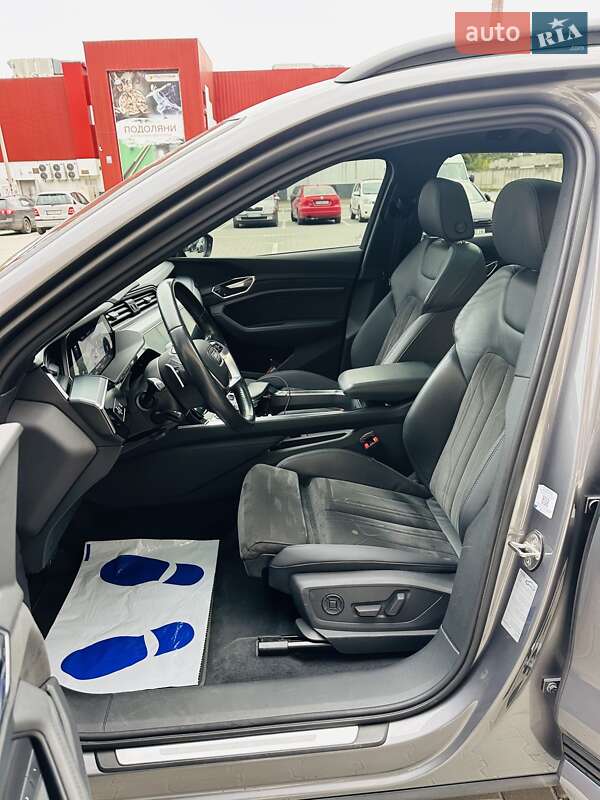 Позашляховик / Кросовер Audi e-tron 2021 в Тернополі фото 24 Позашляховик / Кросовер Audi e-tron 2021 в Тернополі