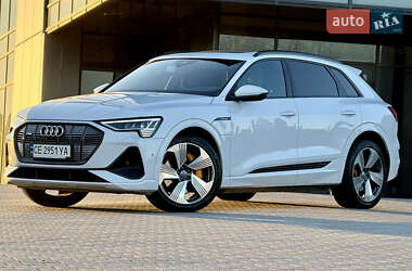 Позашляховик / Кросовер Audi e-tron 2020 в Чернівцях
