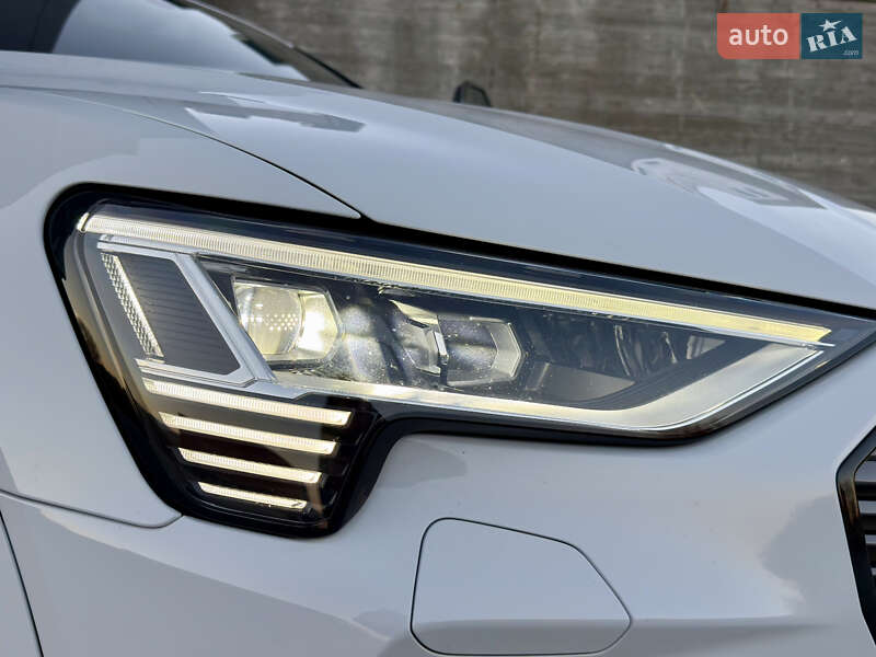 Внедорожник / Кроссовер Audi e-tron 2020 в Черновцах фото 31 Внедорожник / Кроссовер Audi e-tron 2020 в Черновцах