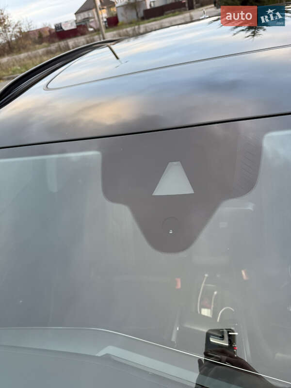 Позашляховик / Кросовер Audi e-tron 2022 в Бердичеві