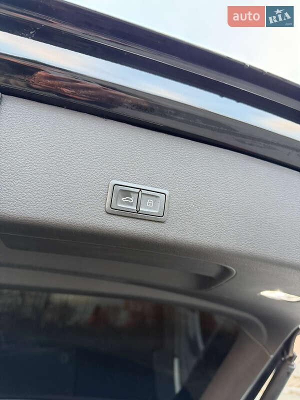 Позашляховик / Кросовер Audi e-tron 2022 в Бердичеві